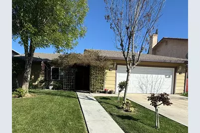 558 Cedarwood Court, Los Banos, CA 93635 - Photo 2