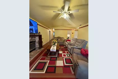 558 Cedarwood Court, Los Banos, CA 93635 - Photo 6