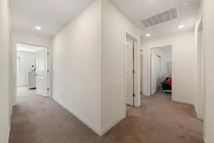 7664 Walpole Wy, Elk Grove, CA 95758 - Photo 16