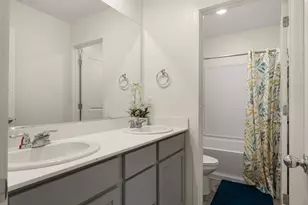 7664 Walpole Wy, Elk Grove, CA 95758 - Photo 14