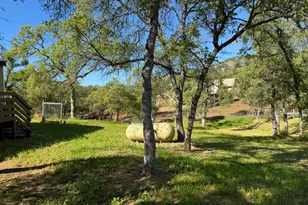 13600 Pino Ct, La Grange, CA 95329 - Photo 6