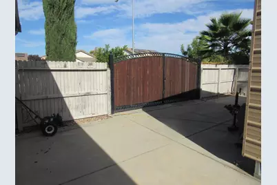 10541 Cherise Way, Stockton, CA 95209 - Photo 34