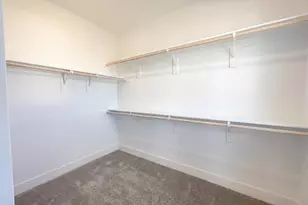 94 W San Diego Dr, Tracy, CA 95391 - Photo 18