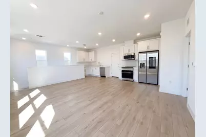 94 W San Diego Drive, Tracy, CA 95391 - Photo 24