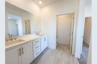 94 W San Diego Drive, Tracy, CA 95391 - Photo 14