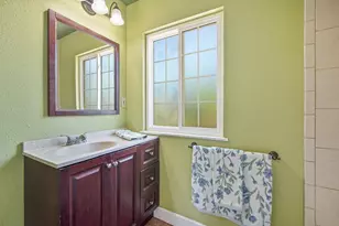 1513 Greenhills Rd, Sacramento, CA 95864 - Photo 16