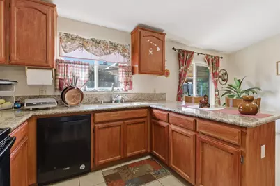 940 Allacante Drive, Ceres, CA 95307 - Photo 18