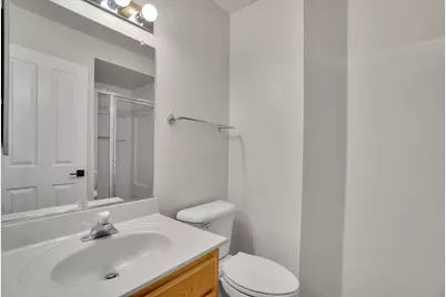 8831 Silverberry Avenue, Elk Grove, CA 95624 - Photo 20