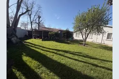 1732 Connie Way, Modesto, CA 95354 - Photo 2