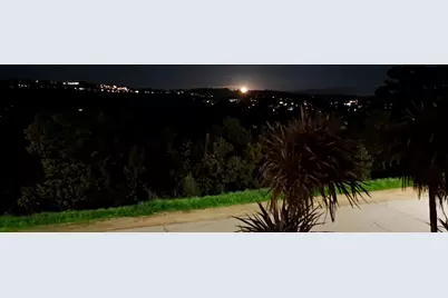 8019 Sterling Drive, Oakland, CA 94605 - Photo 34