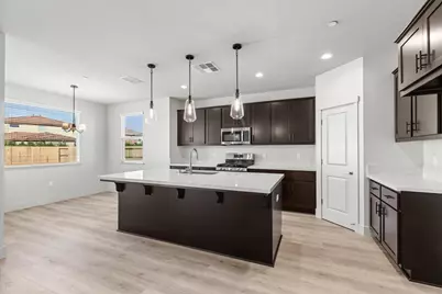 2041 Zane Way, Turlock, CA 95382 - Photo 20