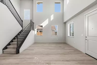 2041 Zane Way, Turlock, CA 95382 - Photo 10