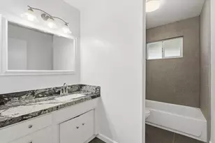 209 Tokay Ave, Modesto, CA 95350 - Photo 18