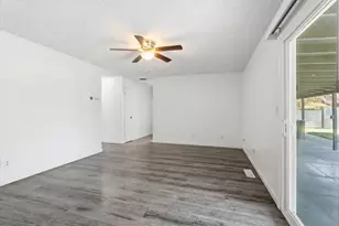 209 Tokay Ave, Modesto, CA 95350 - Photo 6