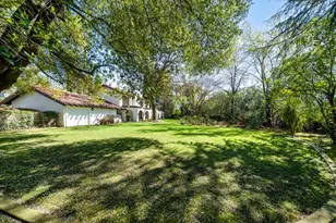 4850 St Augustine Dr, Elk Grove, CA 95758 - Photo 38