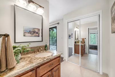 4850 Saint Augustine Drive, Elk Grove, CA 95758 - Photo 32