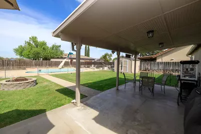 6605 Narcisco Way, Hughson, CA 95326 - Photo 32