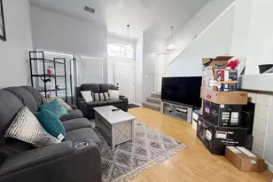 9572 S Coast Ln, Elk Grove, CA 95758 - Photo 4