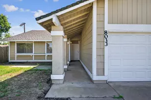 8033 Renton Way, Sacramento, CA 95828 - Photo 6