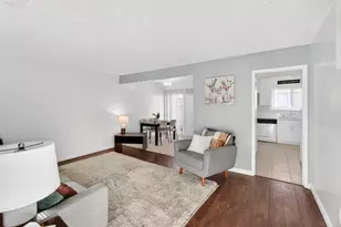 5899 Bamford Dr, Sacramento, CA 95823 - Photo 4