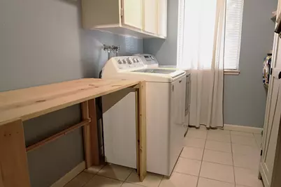 300 Los Verdes Court, Modesto, CA 95354 - Photo 32