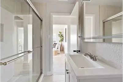 2170 20th Avenue, Sacramento, CA 95822 - Photo 14