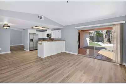 1632 Klamath River Dr., Rancho Cordova, CA 95670 - Photo 10
