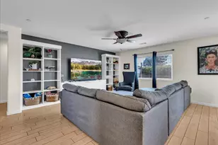 2439 Madeline Dr, Hanford, CA 93230 - Photo 10