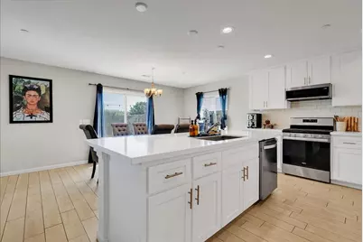 2439 Madeline Drive, Hanford, CA 93230 - Photo 18