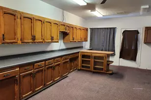 19215 Hooker Creek Rd, Cottonwood, CA 96022 - Photo 18