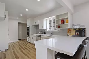 8734 Hermosa Ct, Stockton, CA 95210 - Photo 8