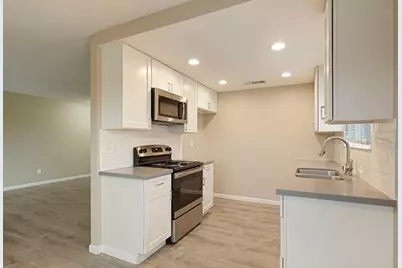 495 Cherry Lane #J, Manteca, CA 95337 - Photo 10