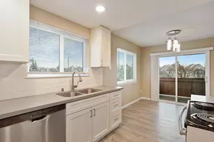 495 Cherry Ln, Manteca, CA 95337 - Photo 8