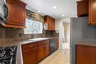 11418 Betlen Drive, Dublin, CA 94568 - Photo 18