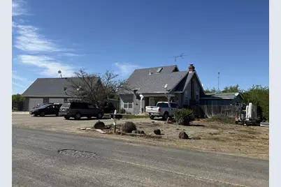 1613 Fig Avenue, Patterson, CA 95363 - Photo 1