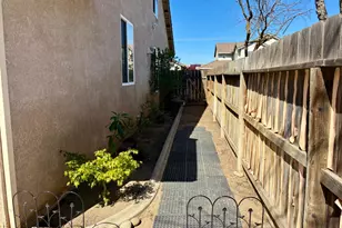 1604 Rose Garden Ct, Modesto, CA 95356 - Photo 16