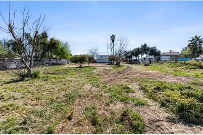 1821 River Road, Modesto, CA 95351 - Photo 14