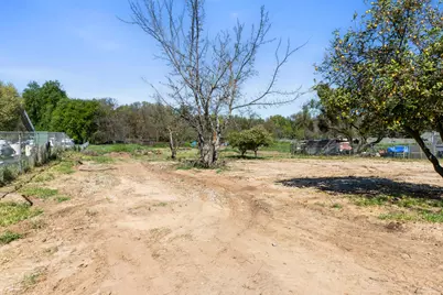 1821 River Road, Modesto, CA 95351 - Photo 12