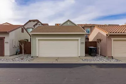 3040 Village Plaza Drive, Roseville, CA 95747 - Photo 46