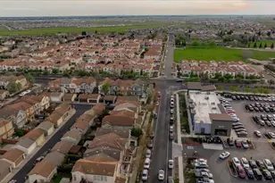 3040 Village Plaza Dr, Roseville, CA 95747 - Photo 56