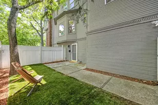 1900 22nd St, Sacramento, CA 95816 - Photo 68