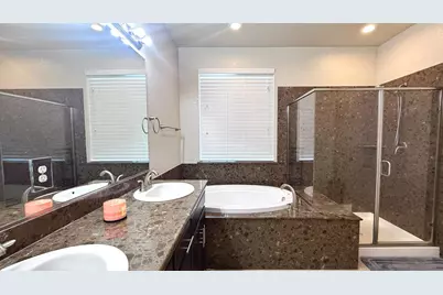 2767 Round Tree Way, Manteca, CA 95337 - Photo 26