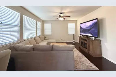 2767 Round Tree Way, Manteca, CA 95337 - Photo 8