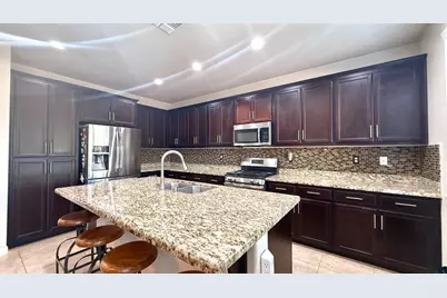 2767 Round Tree Way, Manteca, CA 95337 - Photo 12