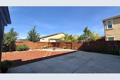 2767 Round Tree Way, Manteca, CA 95337 - Photo 28