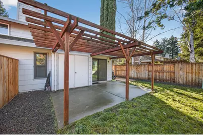 27 Park West Court, Sacramento, CA 95831 - Photo 52