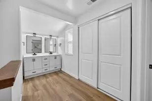 27 Park W Ct, Sacramento, CA 95831 - Photo 36