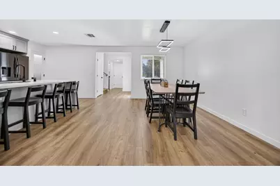 27 Park West Court, Sacramento, CA 95831 - Photo 34