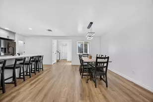 27 Park W Ct, Sacramento, CA 95831 - Photo 34