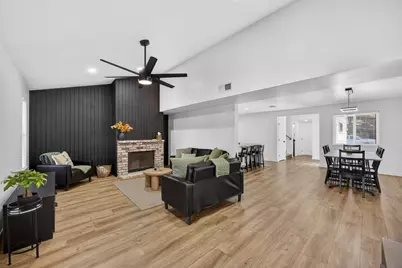 27 Park West Court, Sacramento, CA 95831 - Photo 2